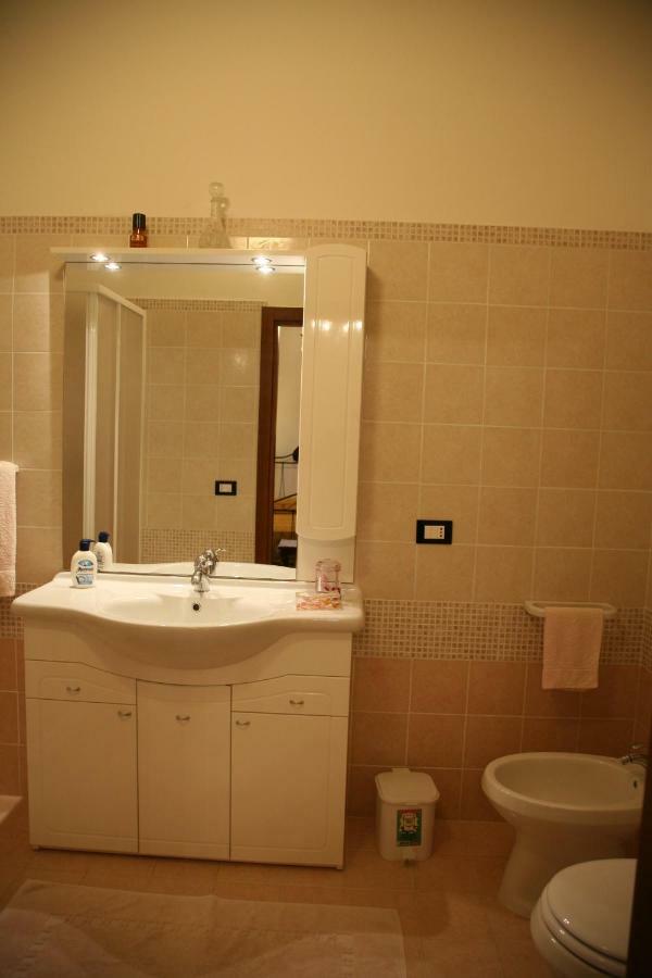 Cali Nitta Bed & Breakfast Corigliano d'Otranto Bagian luar foto